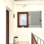 L'arco - In Historic Center Lesa